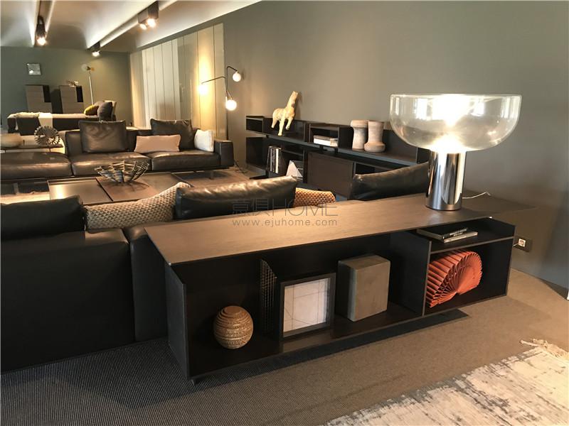 柜体的走心设计，简约与色彩的激情碰撞，擦出时尚火花