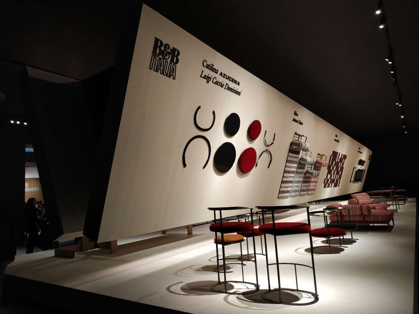 2019米兰家具展，我被B＆B 50周年展拉住了脚步