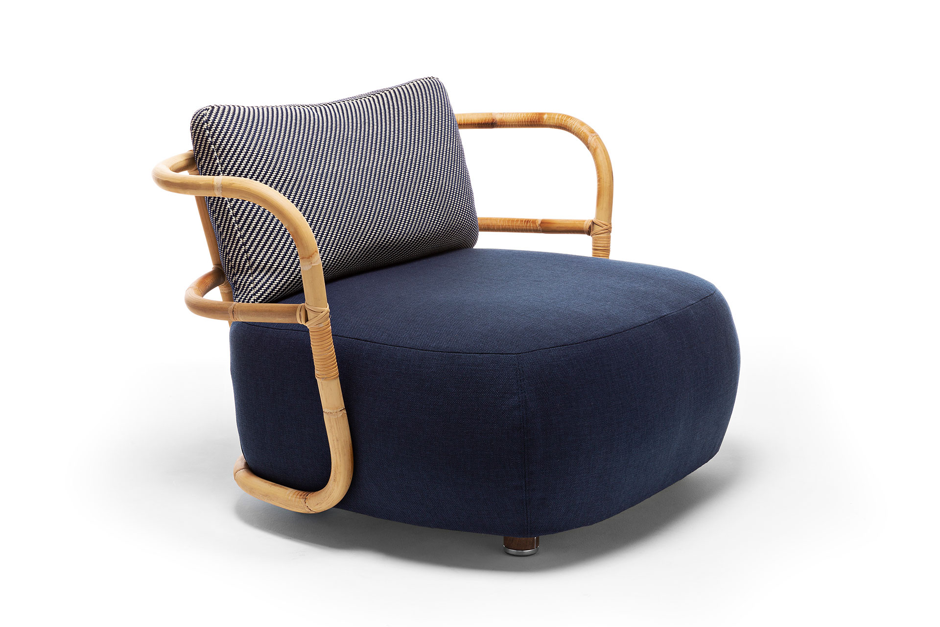 EXTETAJUNGLE ARMCHAIR LARGE休闲椅