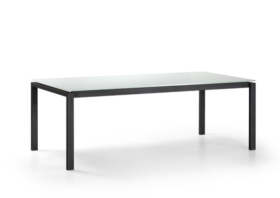 TRICASpazio长餐桌